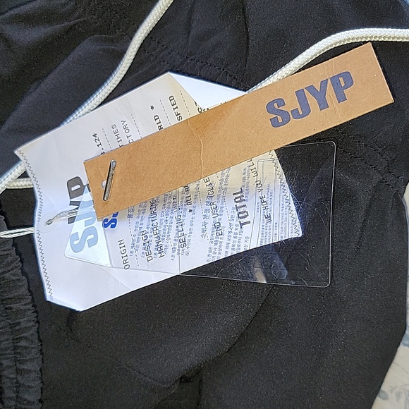 SJYP CLOTHING NYLON JOGGERS/TRACKPANTS - Picture 8 of 10